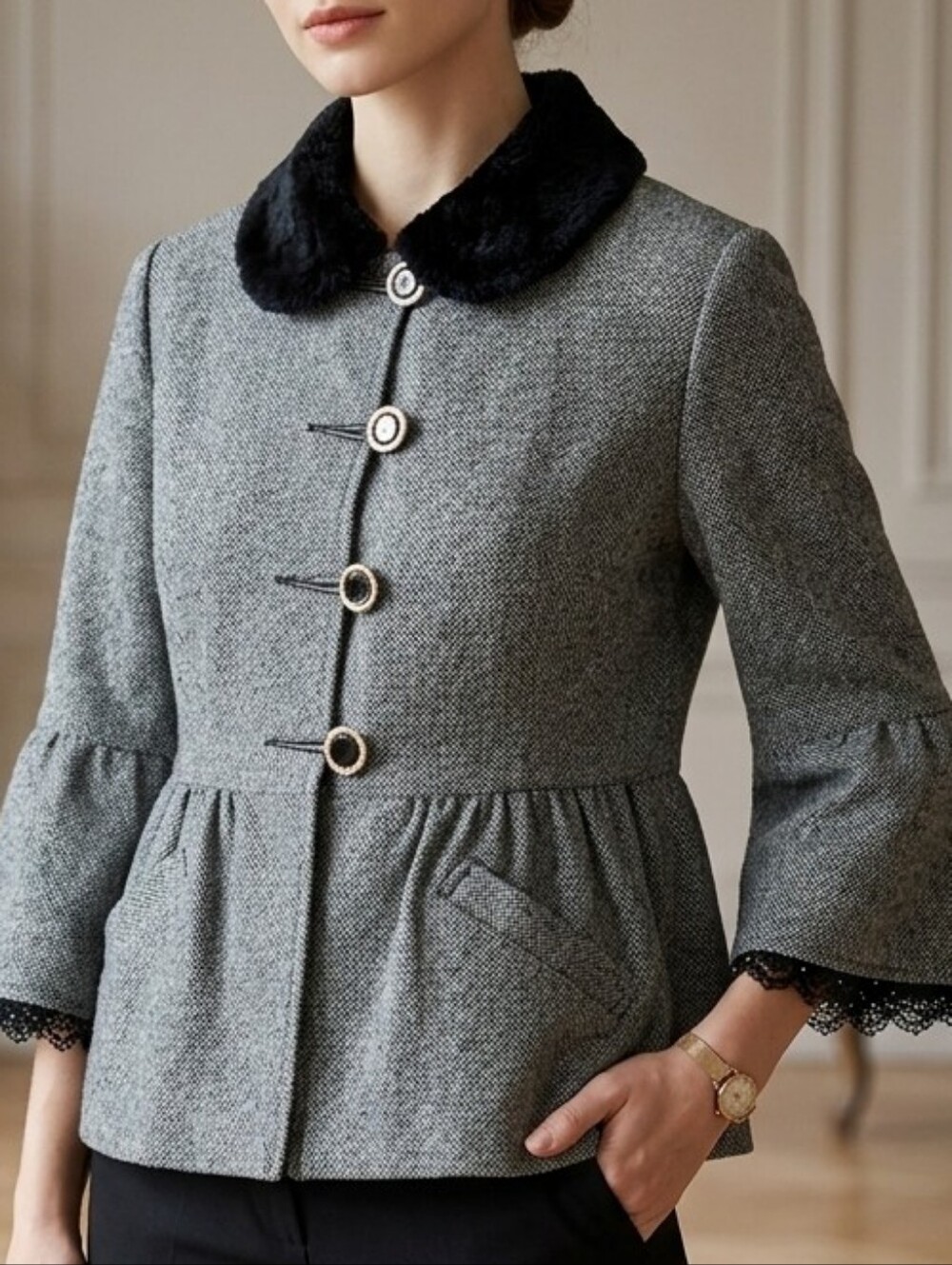 Like NEW Classic Grey Tweed Jacket Black Faux-Fur Collar Size Sz 11